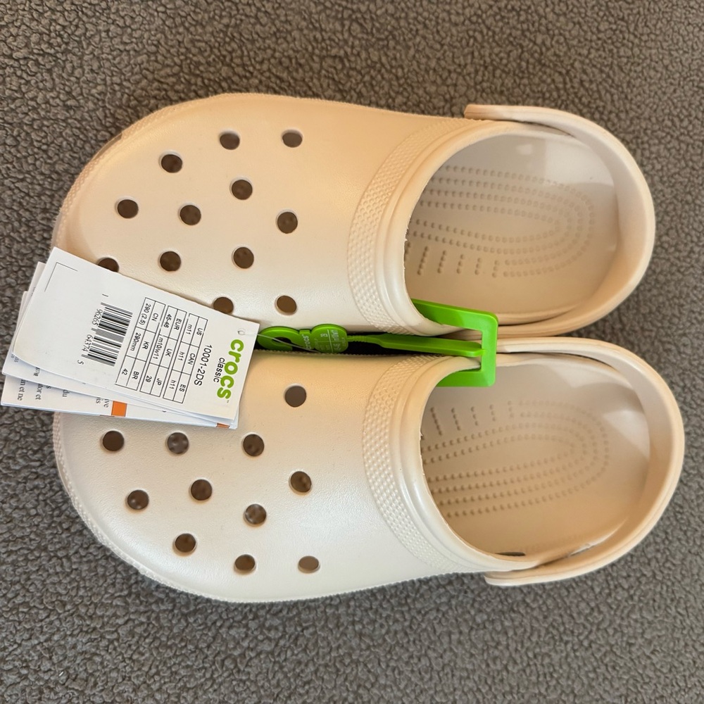 NWT NEW Unisex Classic Crocs Clog Taupe Size 11